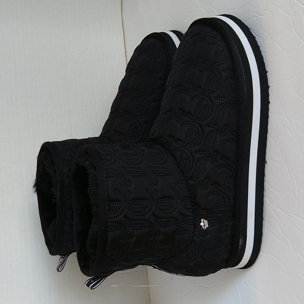 Juicy Couture Black Olivia Faux Fur Lined Quilted Ankle Boots Logo Size 7M
